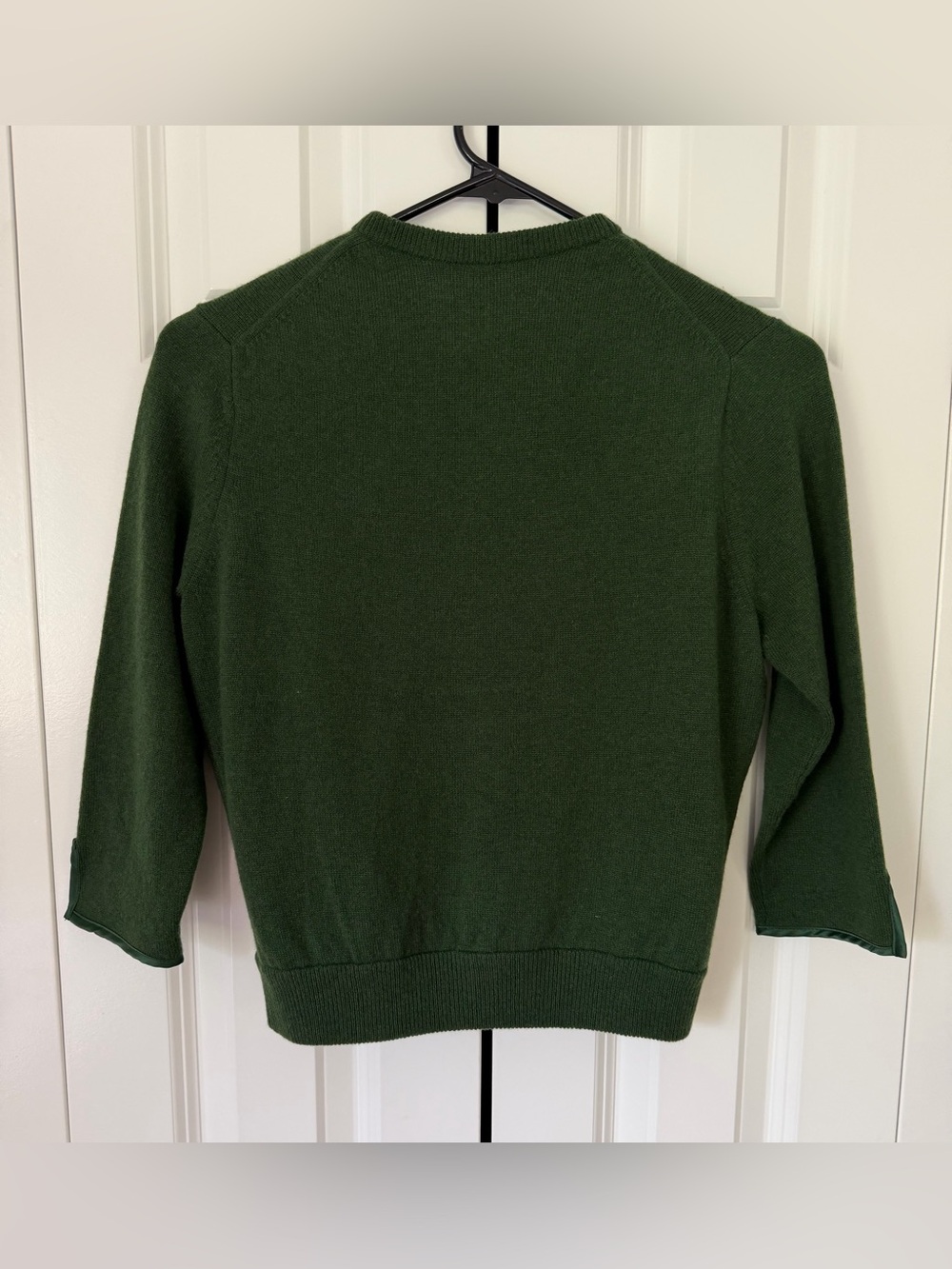 Doen Tess 3/4 Sleeve Wool and Cashmere Cardigan Sweater in Ivy - Picture 3 of 10